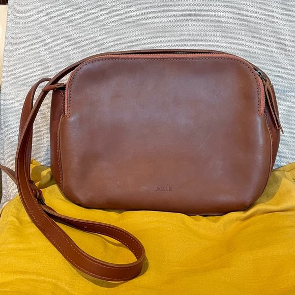 **SOLD** Able Leather Meron Crossbody Bag in Whiskey - Picture 2 of 7